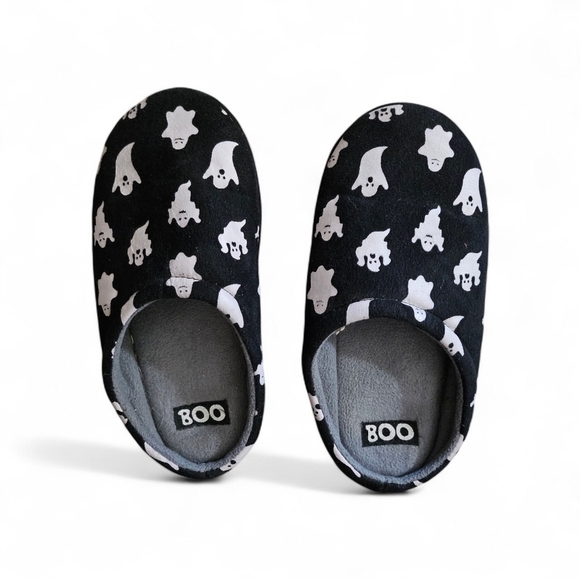 Ghost Slippers - Picture 7 of 7